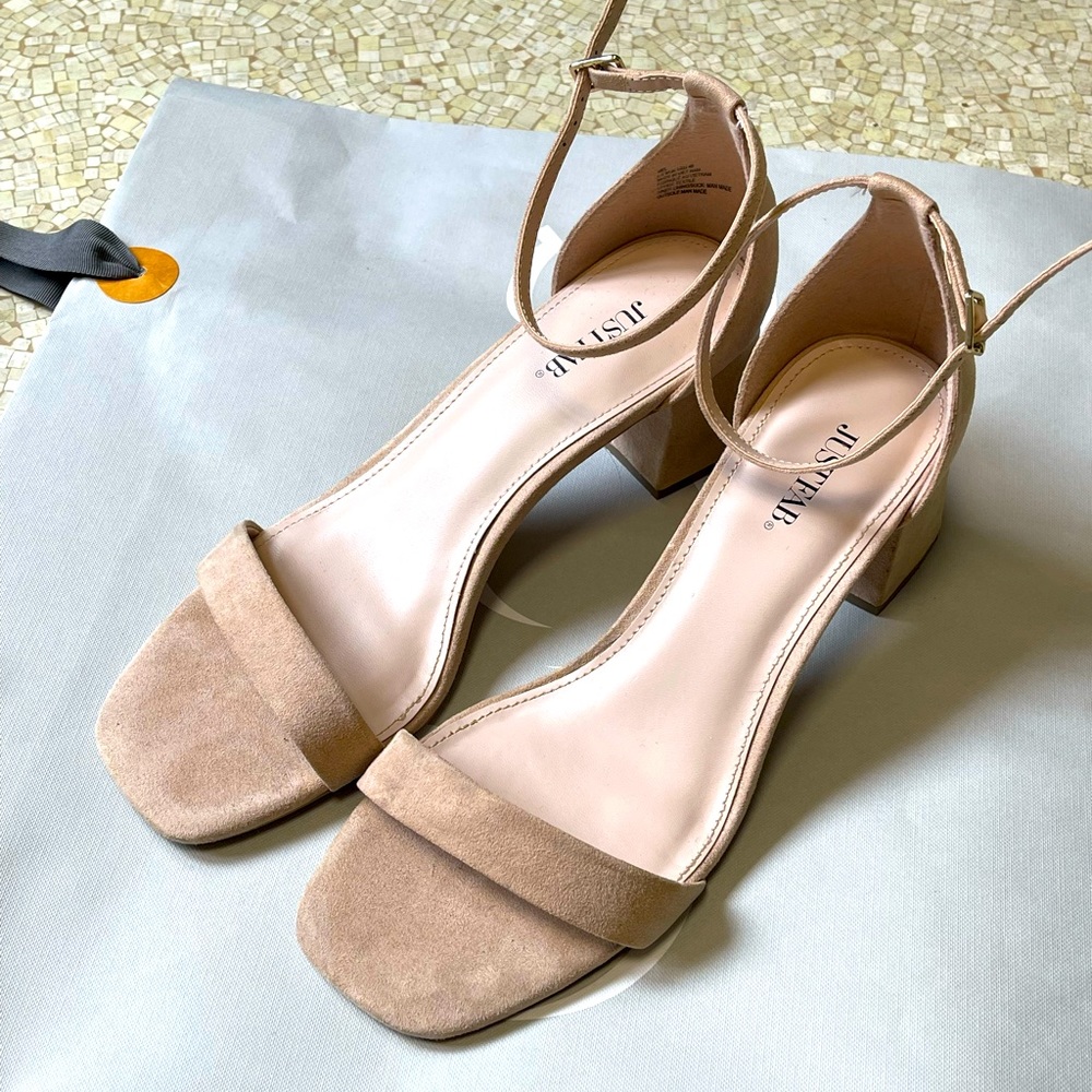 Nude/Tan Square Toe Block Heel Sandals 9w